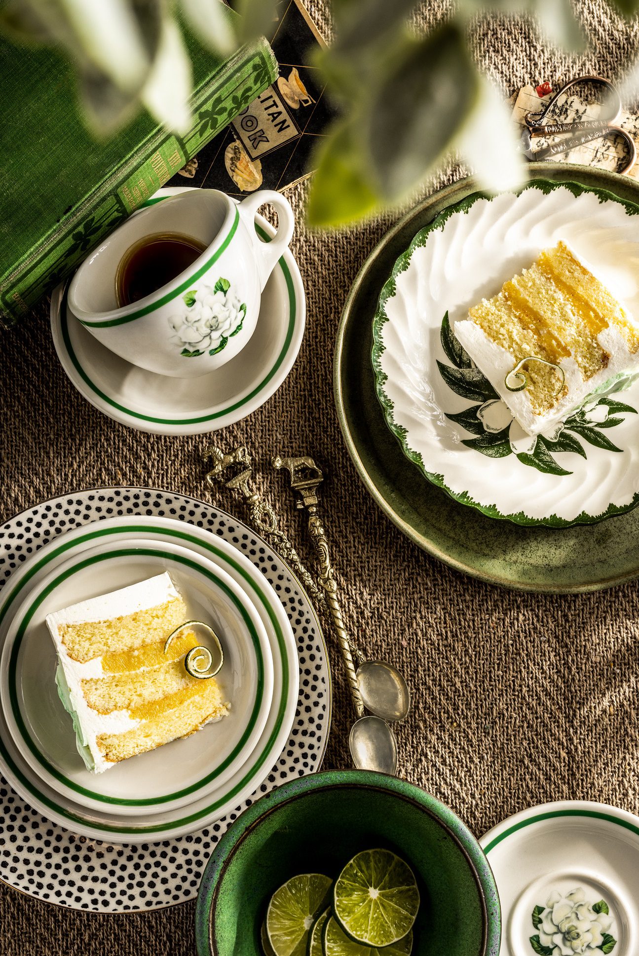 221103 - I2P Composition - Jena Carlin Creative-0410-2 - WEB